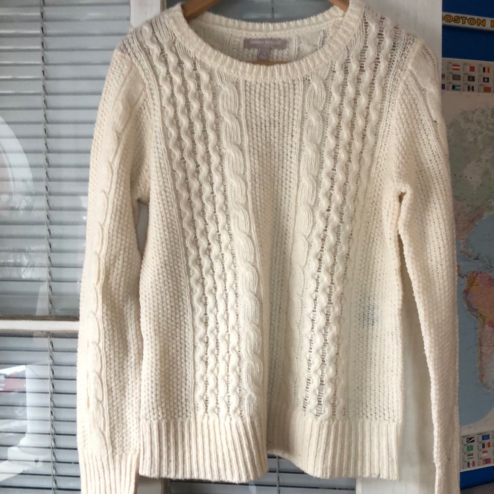 Cable knit sweater